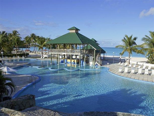 Antigua Airport Transfer to Jolly Beach Resort & Jolly Harbour